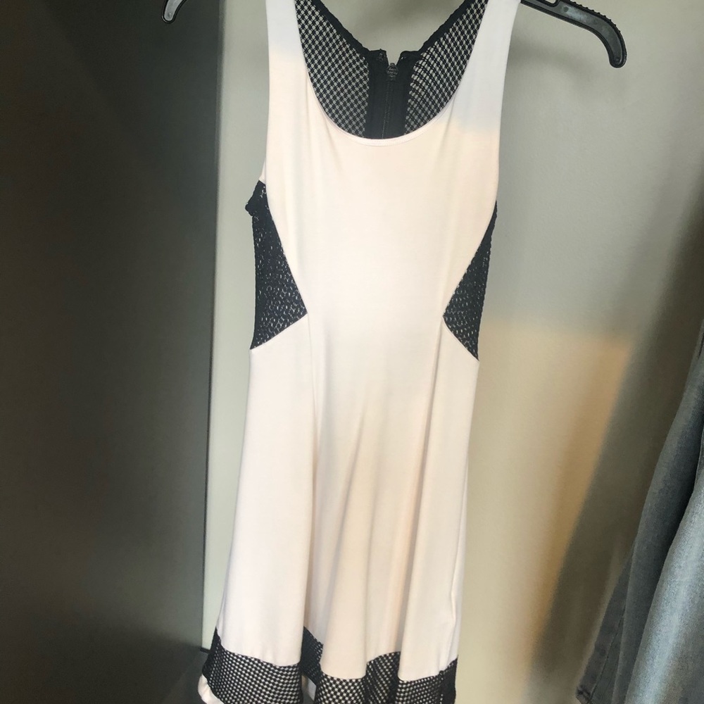 Black and white stretchy dress